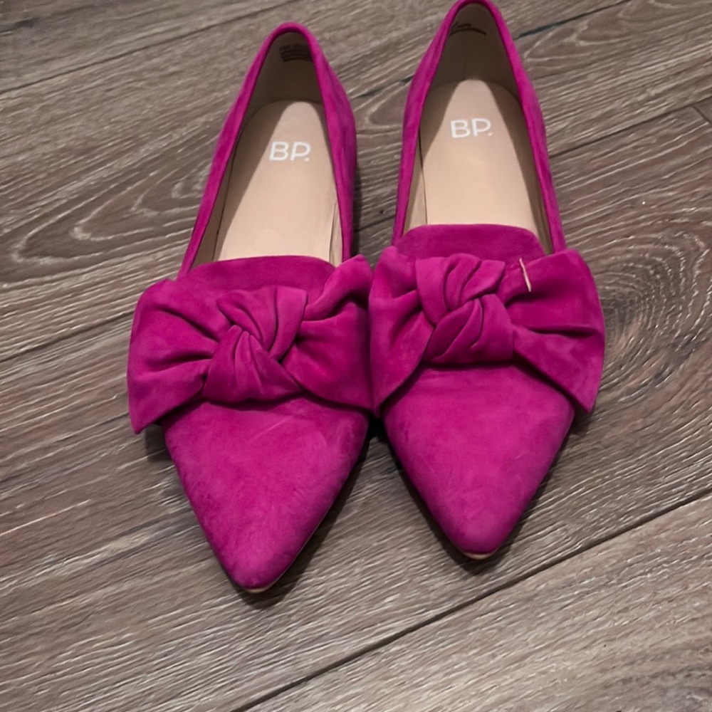 BP suede bow flats. Only worn once. Size 7.5